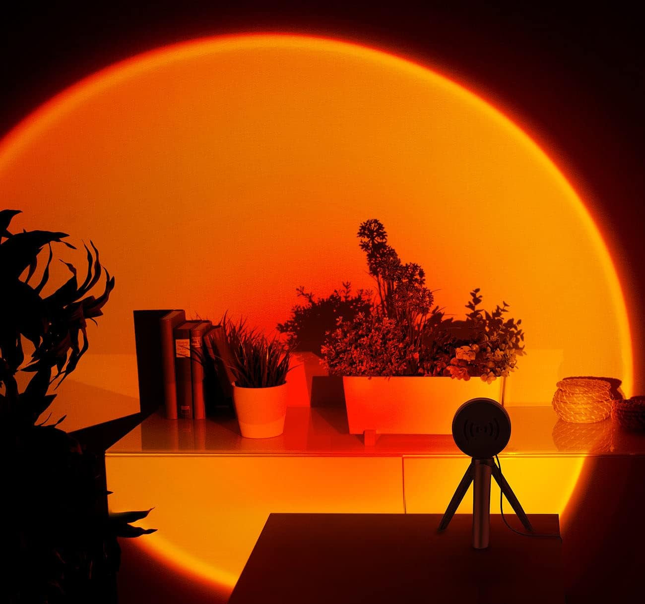 PEARL Sonnenuntergangsleuchte: Sonnenuntergangs-Led-Projektionslicht Mit Stativ, 7 W, USB (LED Sonnenuntergangsleuchte, Sonnenlampe, Sonnenuntergang)